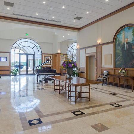 The Cook Hotel And Conference Center At Lsu Bâton-Rouge Extérieur photo